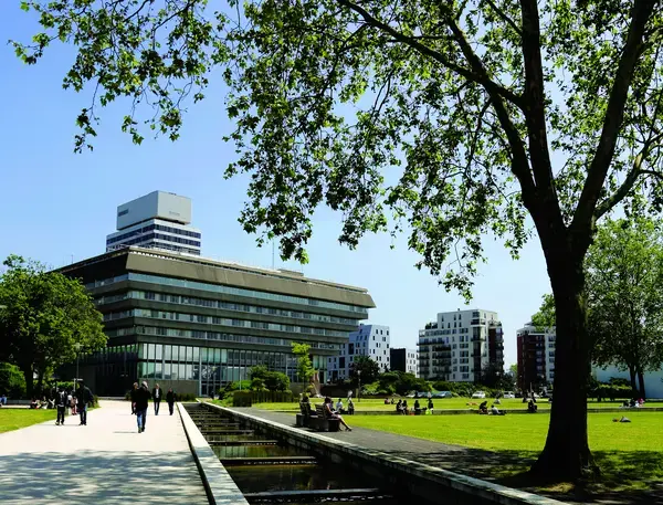 Monte Escalier Guide Monte escalier Cergy