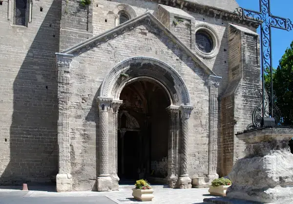 Monte Escalier Guide Monte escalier Le Thor