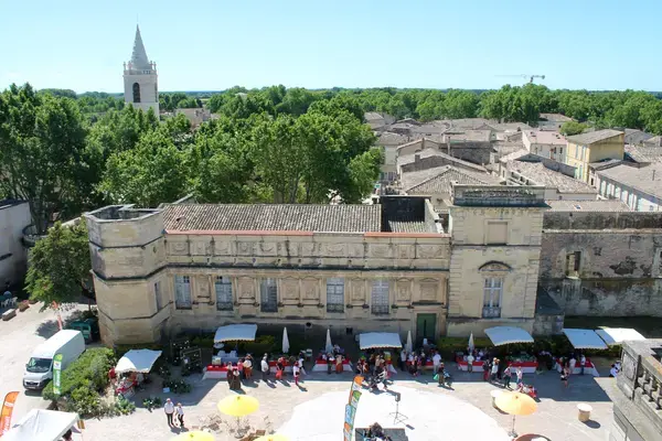 Monte Escalier Guide Monte escalier Marsillargues
