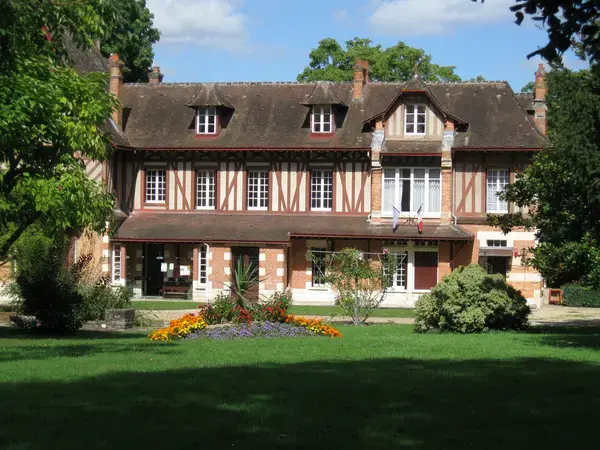 Monte Escalier Guide Monte escalier Saint-Hilaire-Saint-Mesmin