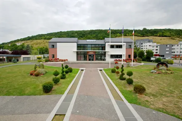 Monte Escalier Guide Monte escalier Saint-Léger-du-Bourg-Denis